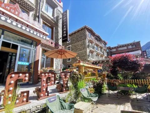 Вэньчуань: chang ping inn