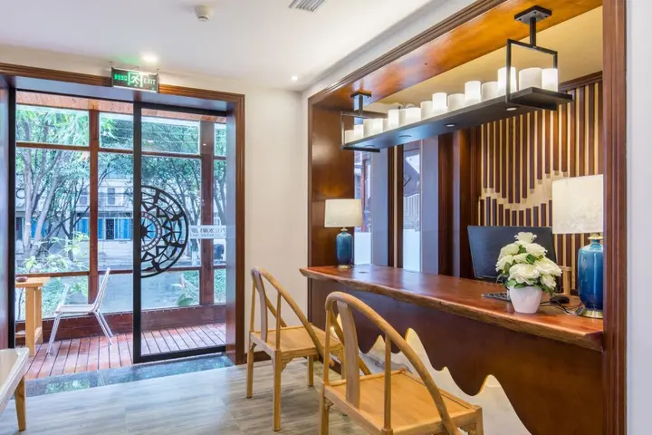 Гуйлинь: Riverside Inn Guilin Central