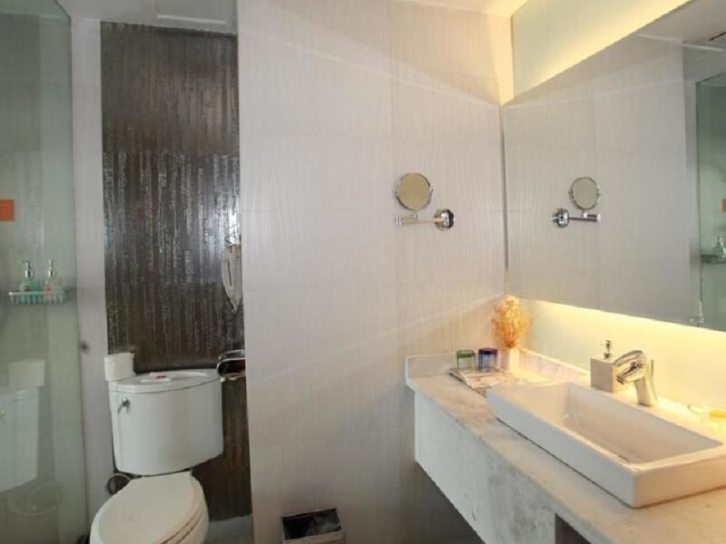Куньмин: Kunming Long Way Hotel