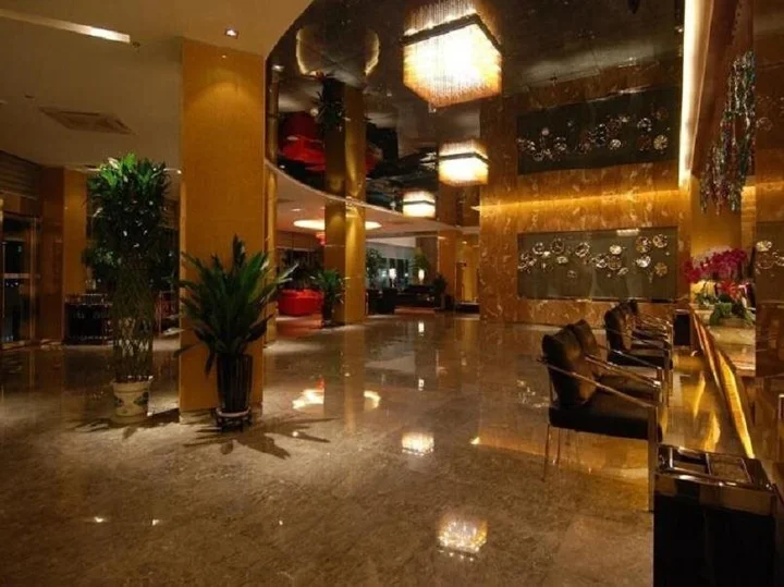 Куньмин: Kunming Long Way Hotel