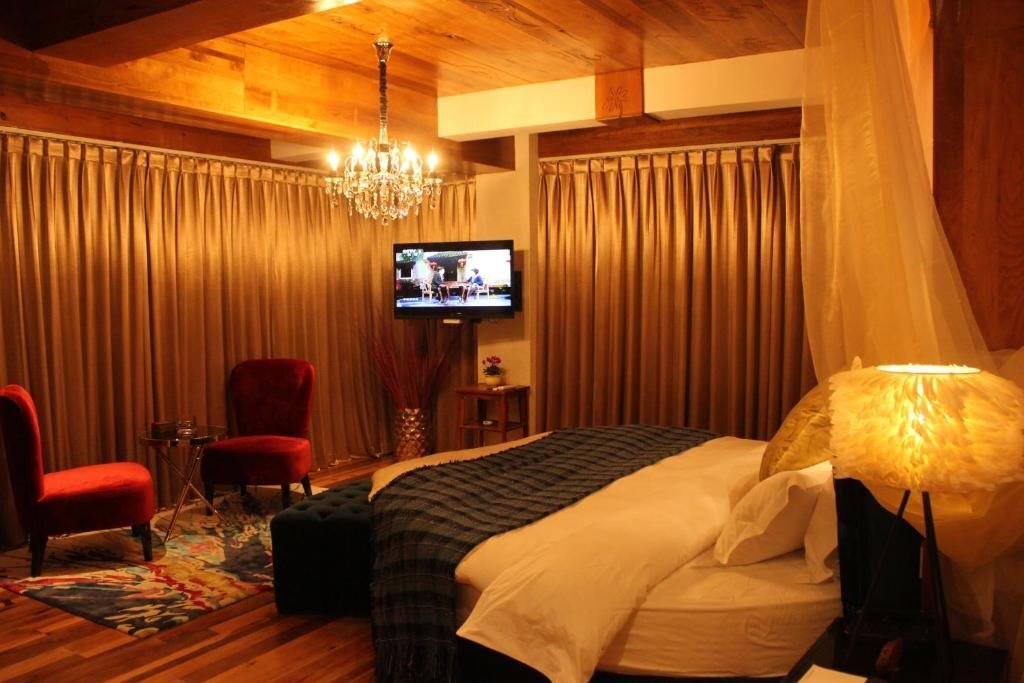 Дали: Dali Mu Cun Resort