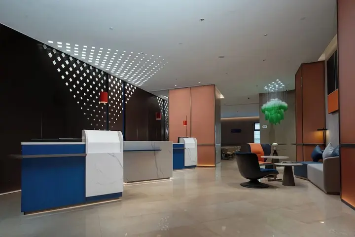Чжэнчжоу: Holiday Inn Express Zhengzhou Garden Road by IHG