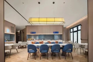 Чжэнчжоу: Holiday Inn Express Zhengzhou Garden Road by IHG