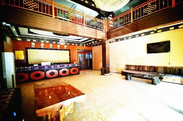 Шангри-Ла: Ronglek Hostel