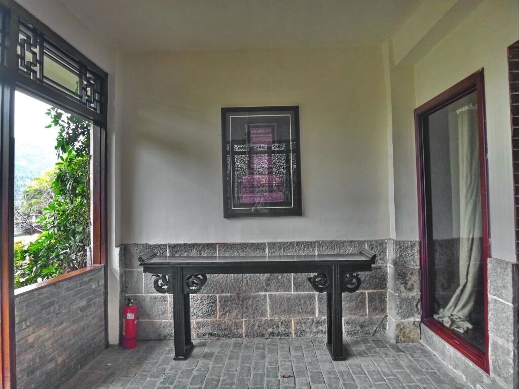 Яншо: Yangshuo Mountain Retreat