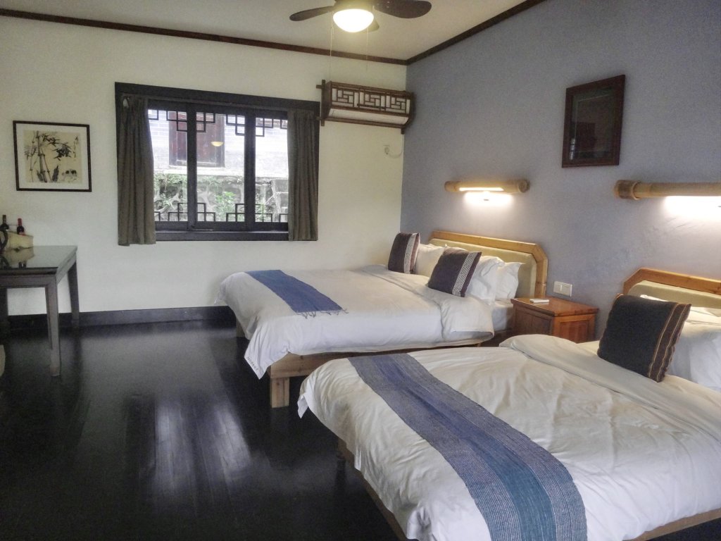 Яншо: Yangshuo Mountain Retreat