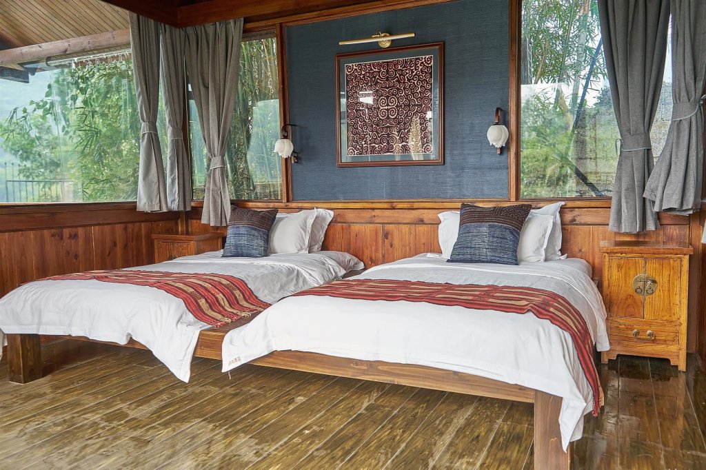 Яншо: Yangshuo Mountain Retreat