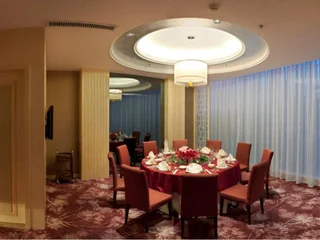 Куньмин: Kunming Spring City Garden Tianhong Hotel
