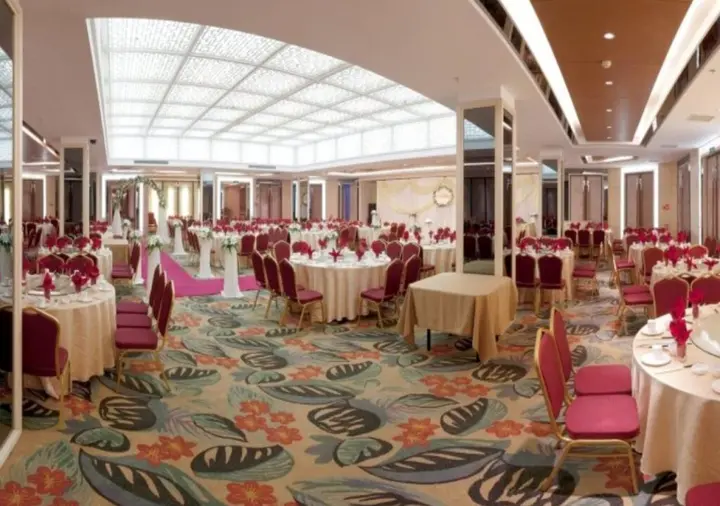Куньмин: Kunming Spring City Garden Tianhong Hotel