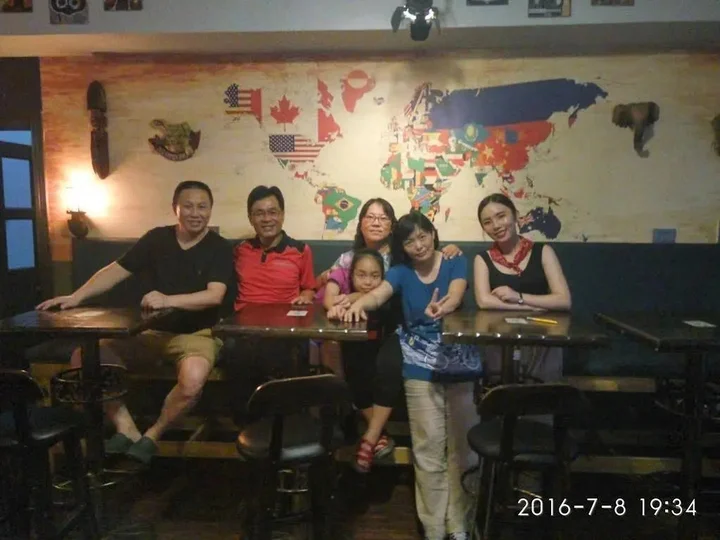 Гуйлинь: Guilin Lakeside Inn