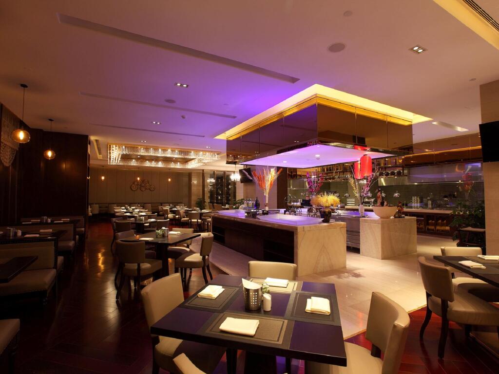 Шанхай: Royal Century Hotel Shanghai