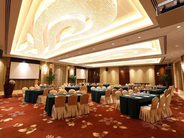 Шанхай: Royal Century Hotel Shanghai