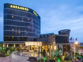 Шанхай: Royal Century Hotel Shanghai