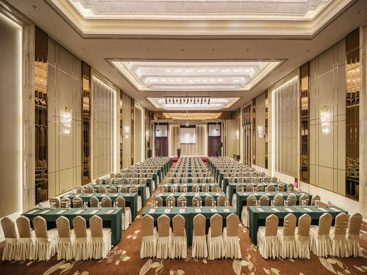 Шанхай: Royal Century Hotel Shanghai