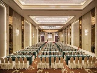 Шанхай: Royal Century Hotel Shanghai