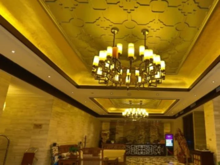 Лоян: Linghang International Hotel
