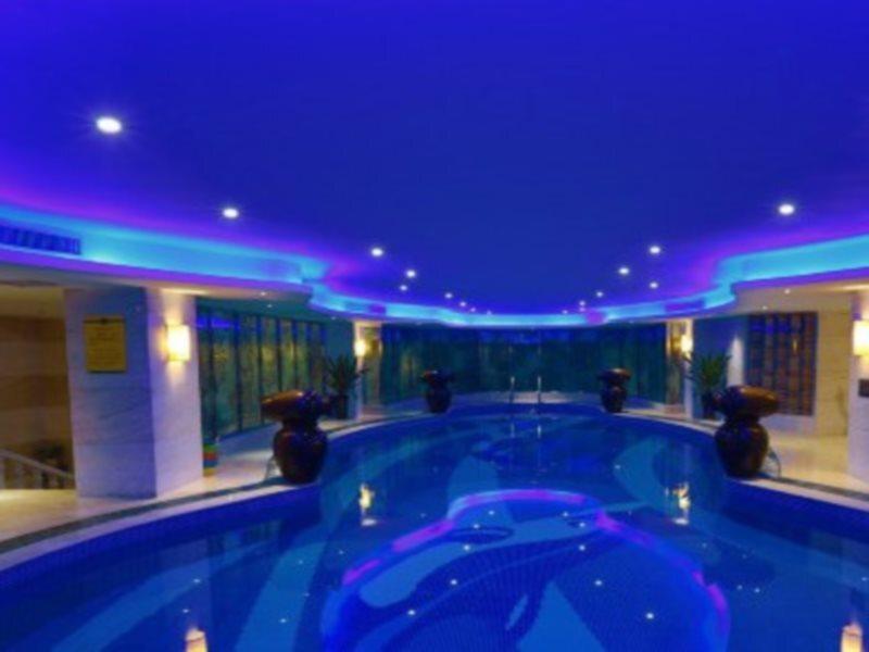 Лоян: Linghang International Hotel
