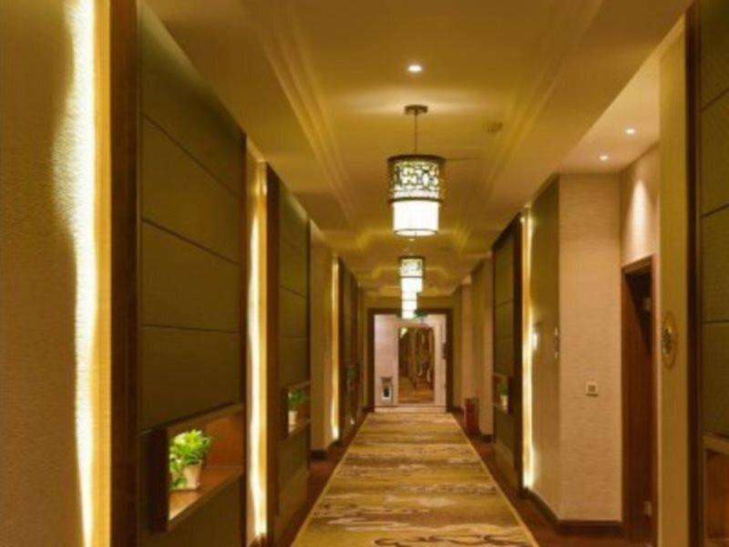Лоян: Linghang International Hotel