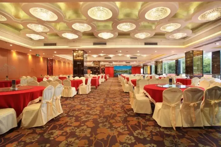 Гуйлинь: Guilin Park Hotel