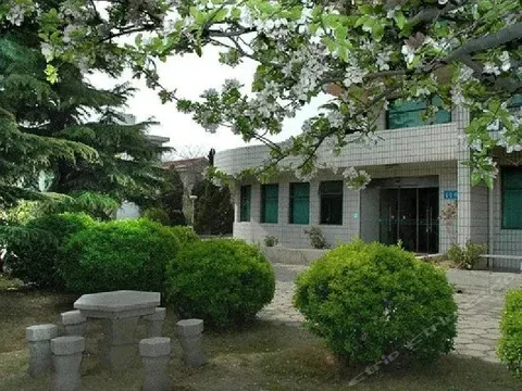 Циндао: Sea Shore Garden Hotel Qingdao