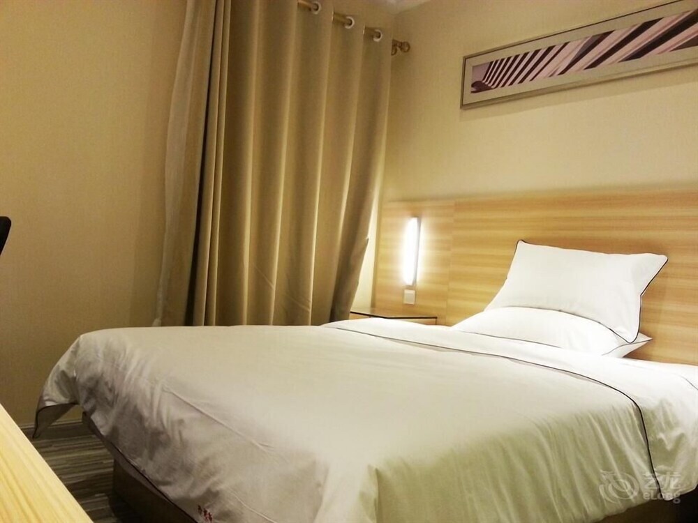 Denise Hotel Apartment(Shangxiajiu Branch) — фото 4