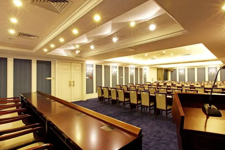 Уху: Wuhu Alton Hotel