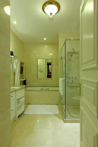 Уху: Wuhu Alton Hotel