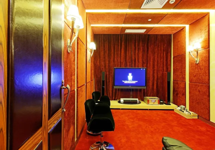 Уху: Wuhu Alton Hotel