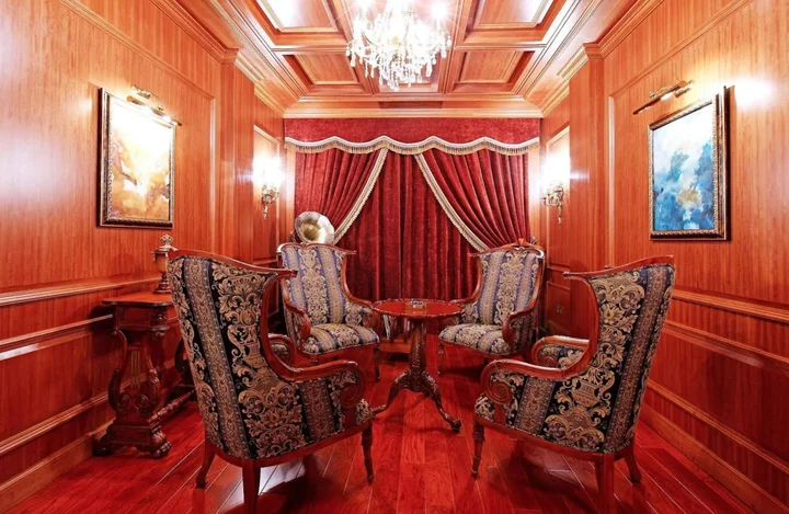 Уху: Wuhu Alton Hotel