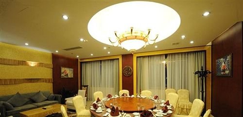 Лхаса: Tibet Minzu Hotel - Lhasa