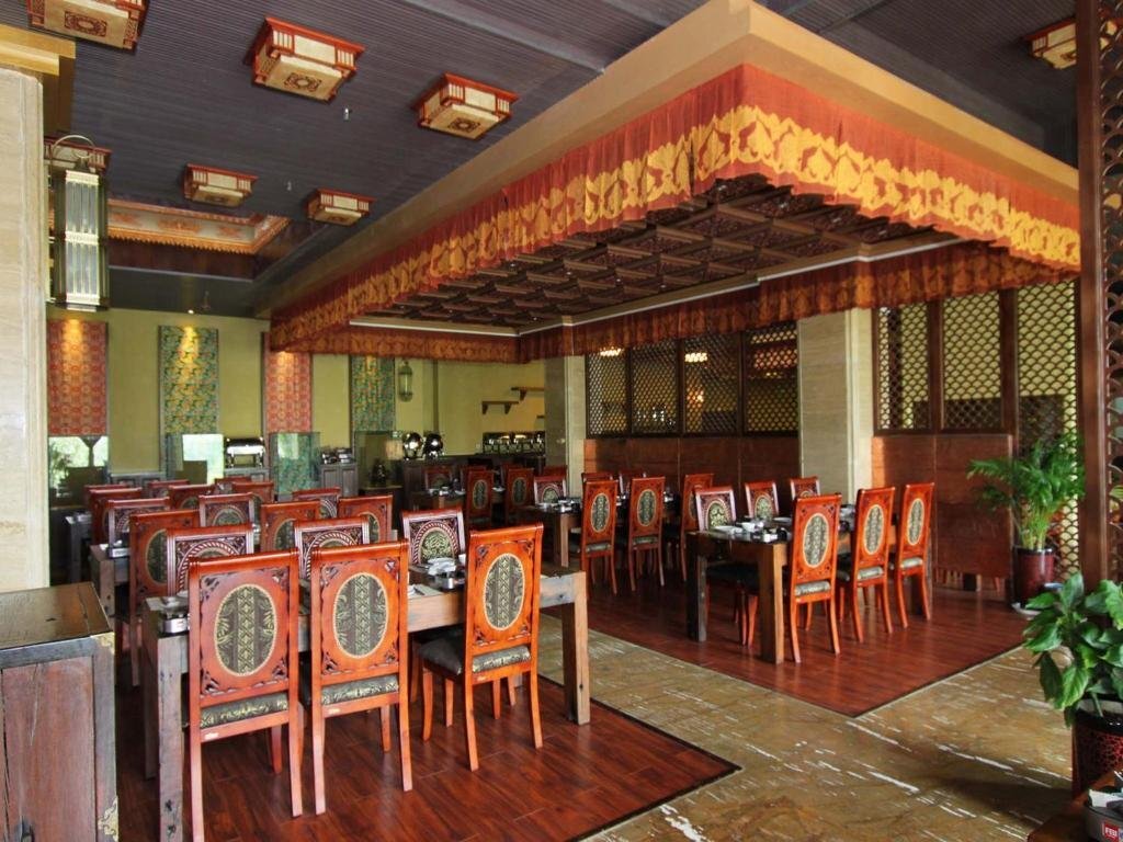 Шангри-Ла: Yunman Hotel Nansai Linka Branch
