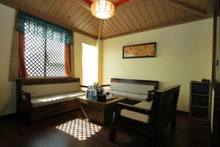 Шангри-Ла: Yunman Hotel Nansai Linka Branch