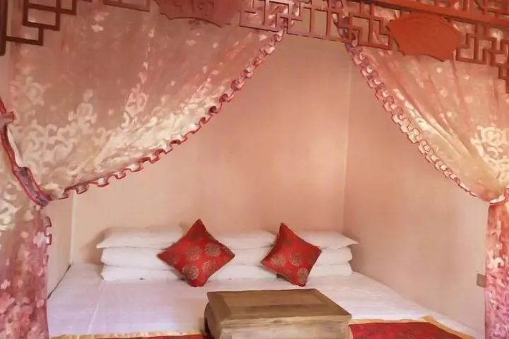 Цзиньчжун: Lv Inn