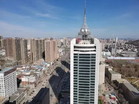 Далянь: Dalian Kaiyuan Hotel