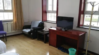 Далянь: Dalian Golden Beach Swan Lake Hotel