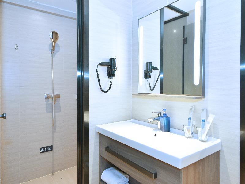 Шэньчжэнь: Hanting Hotel Shenzhen Nanshan Metro Station