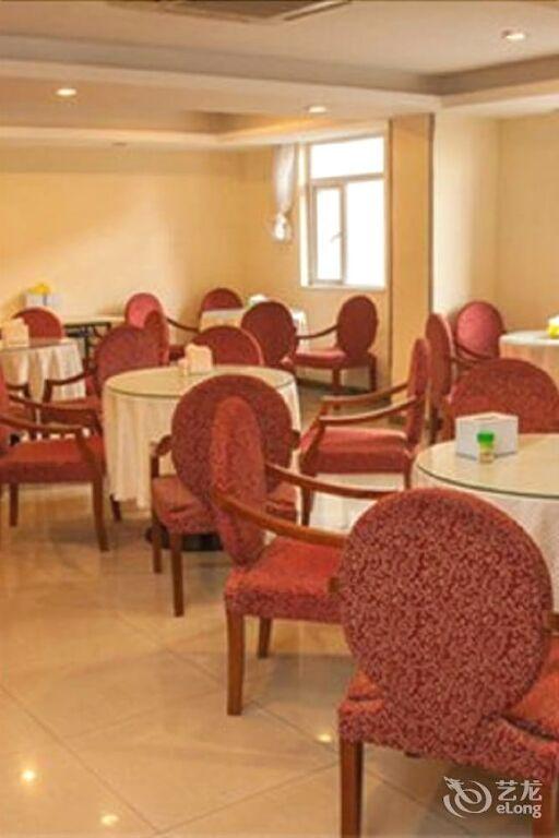 Шэньчжэнь: Hanting Express Shenzhen Huaqiang Bei