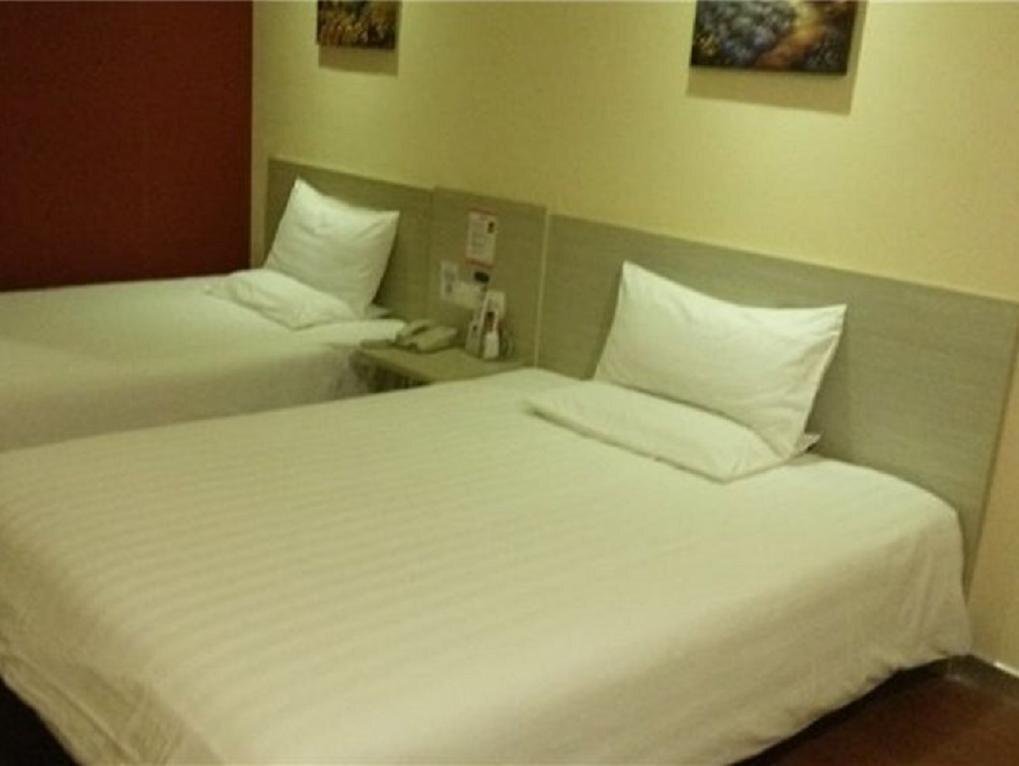 Шаньтоу: Hanting Hotel Shantou Jinsha East Road
