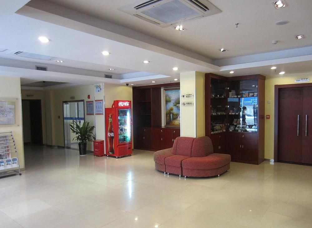 Наньнин: Hanting Hotel Nanning Renmin Road