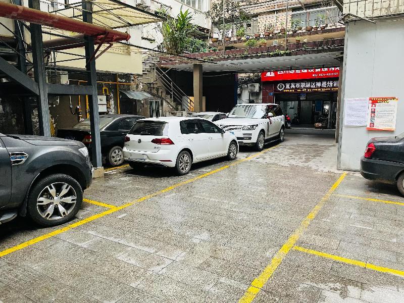 Ибинь: Hanting Hotel Yibin Zhongshan Street