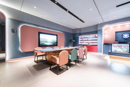 Чэнду: Hanting Hotel Chengdu Hongpailou Branch