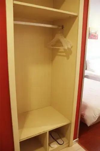 Чэнду: Hangting Hotel Chengdu Provincial Hospital of Traditional Chinese Medicine Branch ( West Kuanzhai Alley)