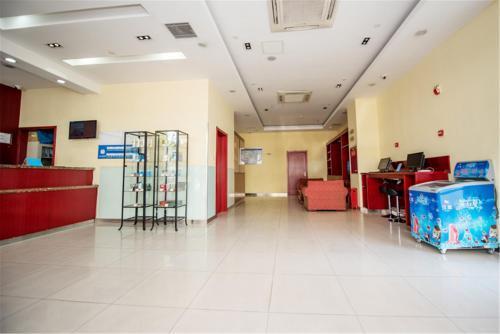 Чэнду: HANTING CHENGDU KUANZHAI ALLEY Center