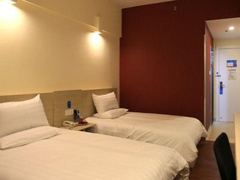 Цзюцюань: Hanting Hotel (Jiuquan Changxing Electrical Equipm