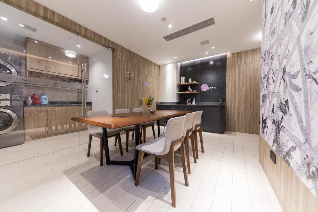 Hanting Premium Hotel Shanghai West Nanjing Road Subway Station — фото 3