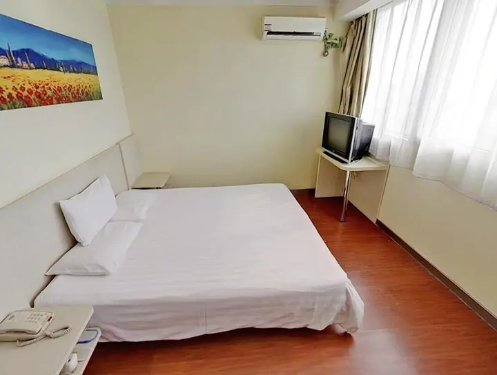 Ляньюньган: Hanting Hotel Lianyungang Xinpu Park East Gate