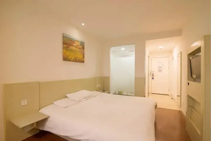 Чжэньцзян: Hanting Hotel Jurong West Huayang Road