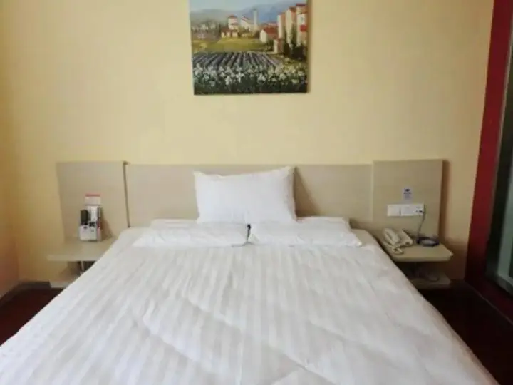 Далянь: Hanting Express Dalian Huayuankou