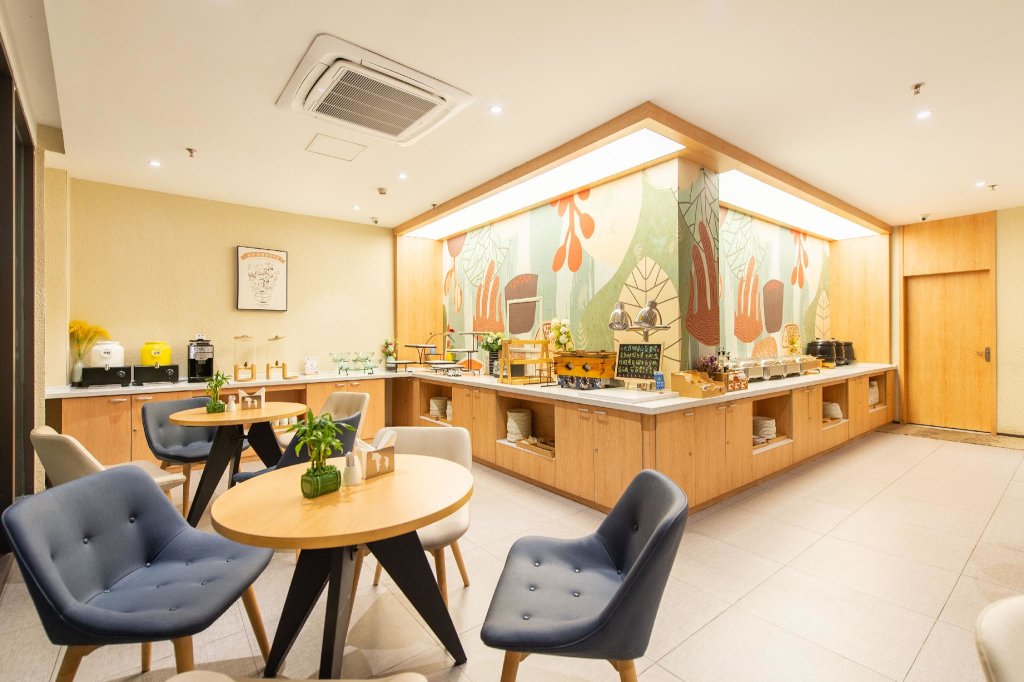 Далянь: Hanting Hotel Hotel Dalian Maritime University Metro Station