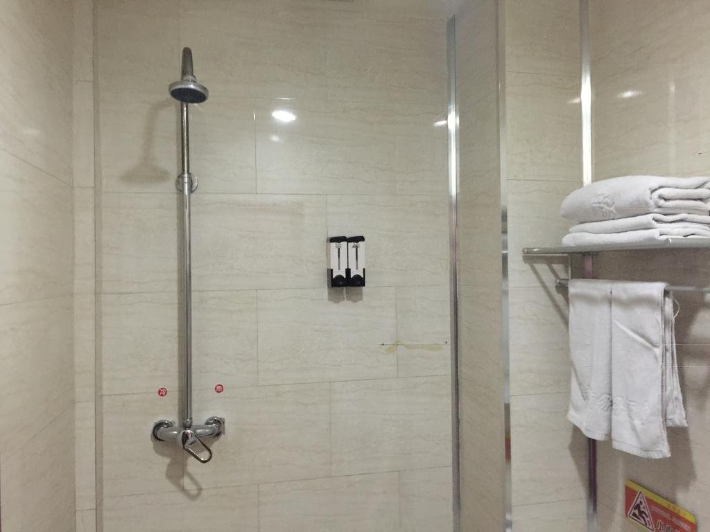 Цзиньчжун: Pingyao Jindu Business Hotel